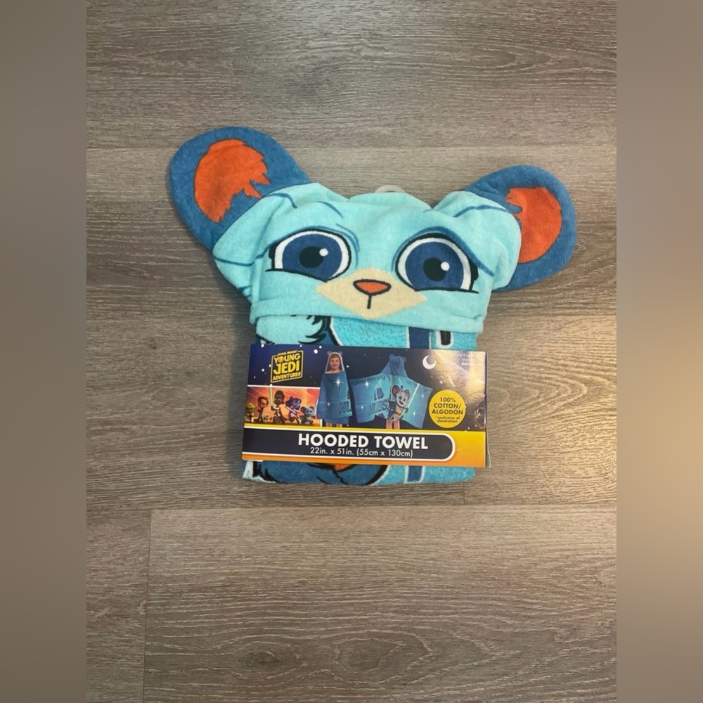 NWT Star Wars Young Jedi Hooded Towel